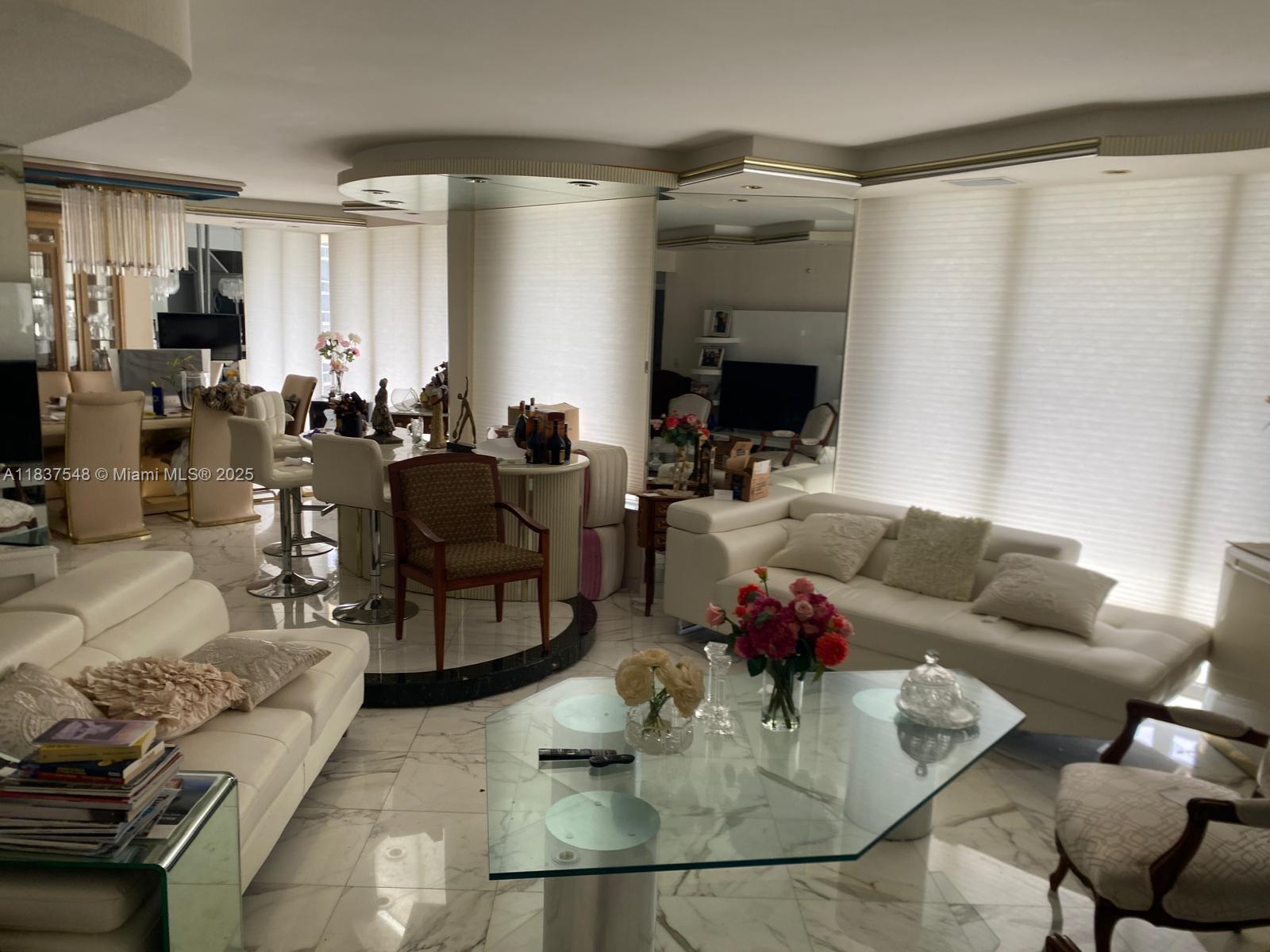 20191 E Country Club Dr 2601