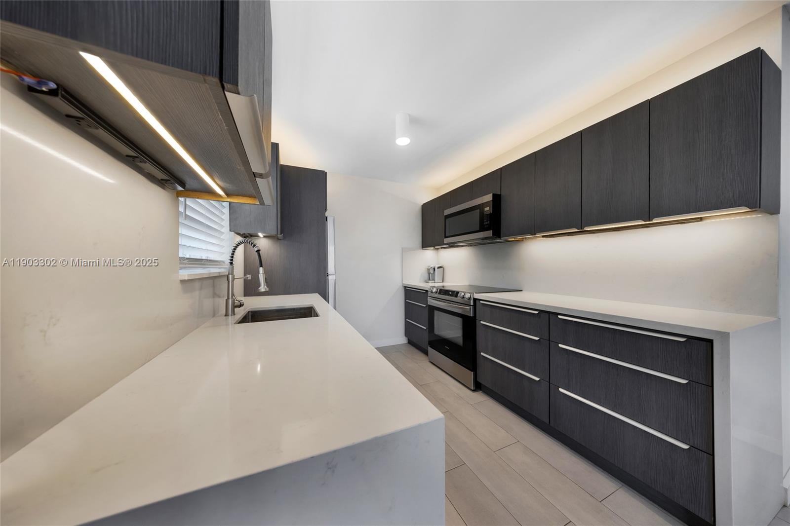 WILTON MANORS - Residential Lease