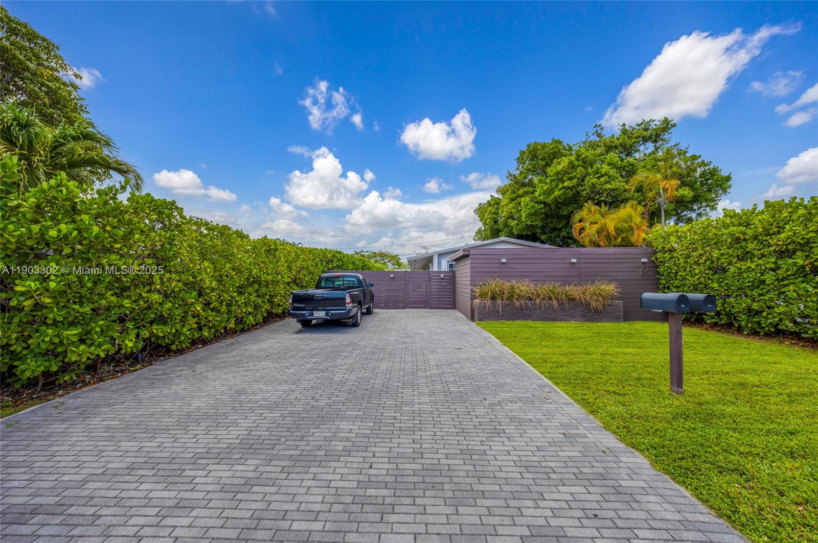WILTON MANORS - Residential Lease