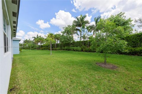 Single Family Residence in Port St. Lucie FL 11869 Lyra Dr Dr 35.jpg