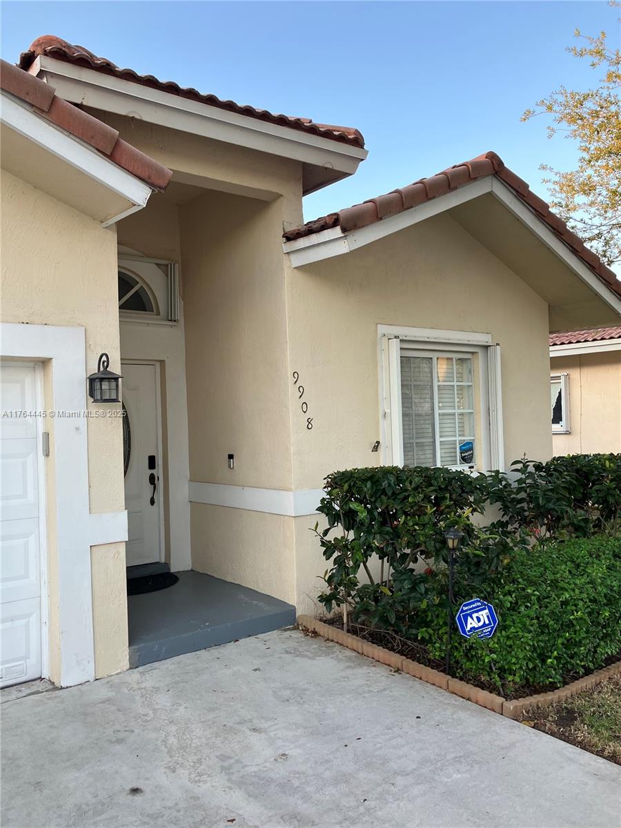 Rental Property at 9908 Nw 76th St, Tamarac, Broward County, Florida - Bedrooms: 3 
Bathrooms: 2  - $3,400 MO.