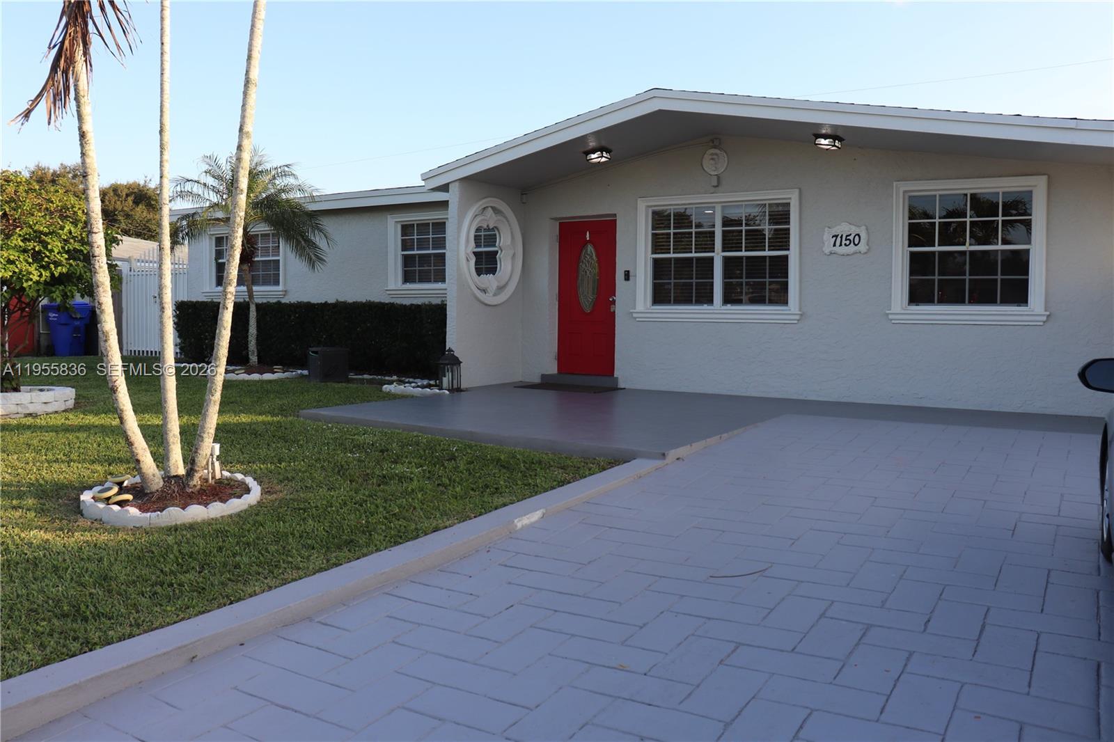 HERITAGE HOMES - Residential