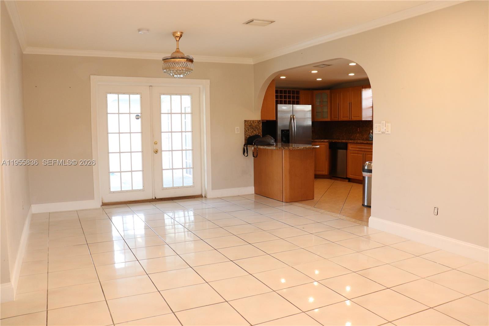 HERITAGE HOMES - Residential