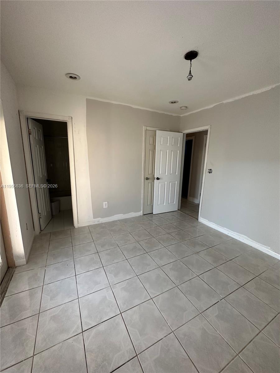 HERITAGE HOMES - Residential