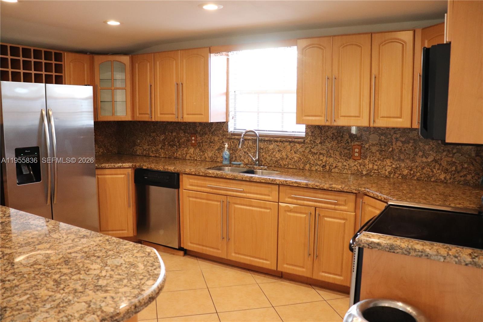 HERITAGE HOMES - Residential