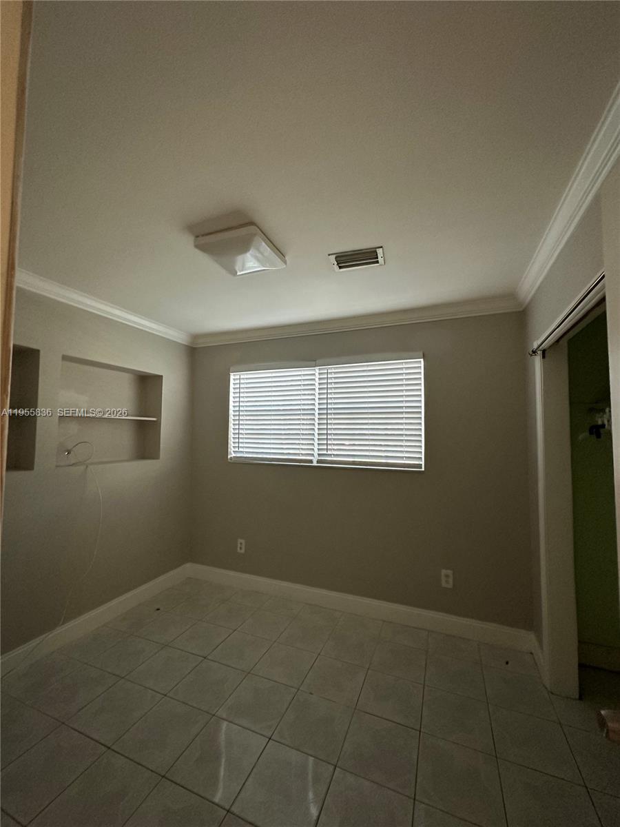 HERITAGE HOMES - Residential