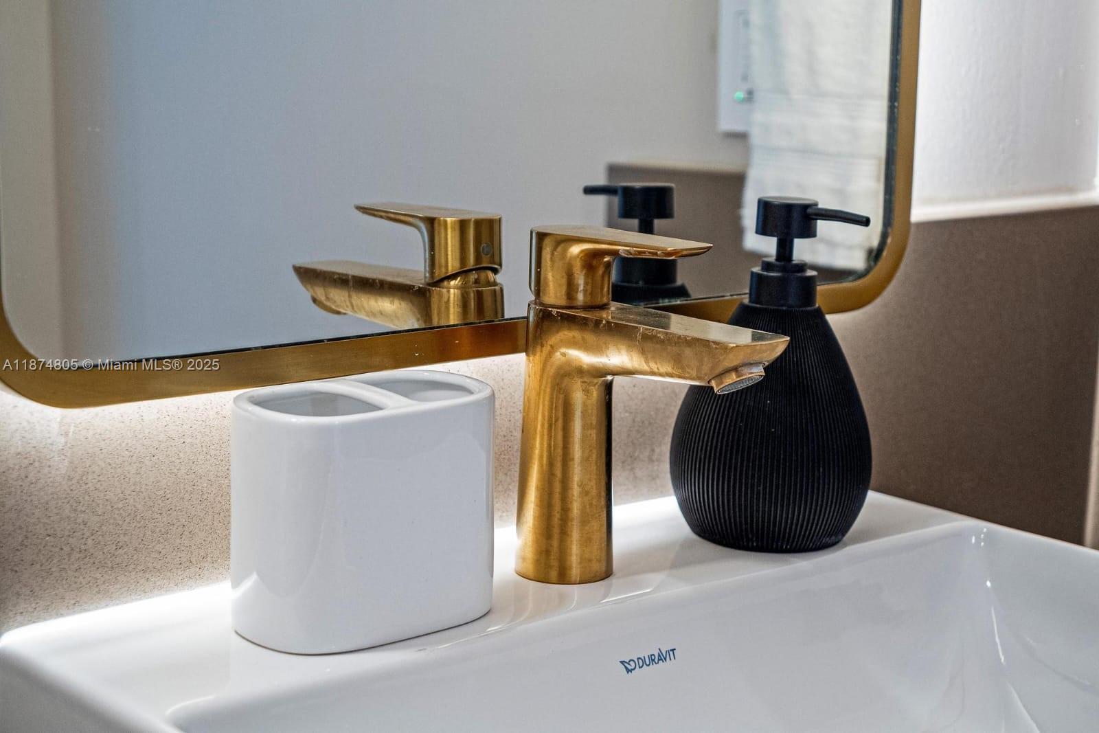 Natiivo / Gale Residences - Residential