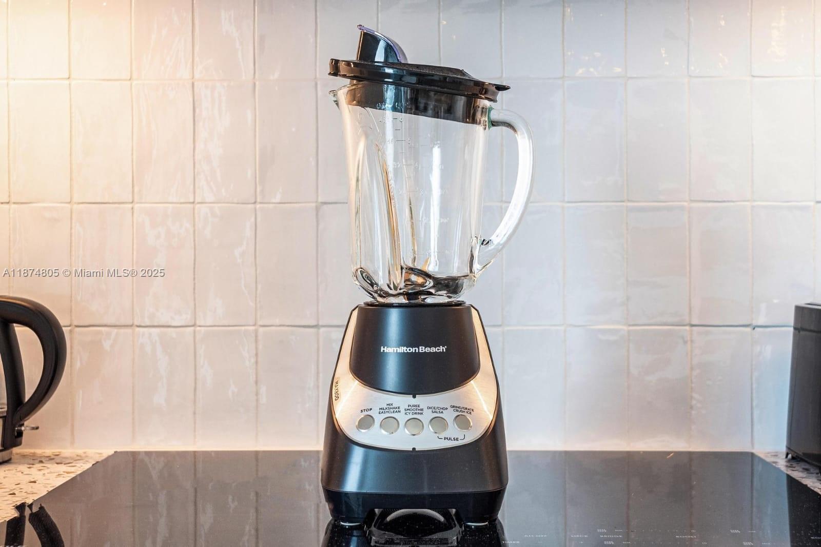 Natiivo / Gale Residences - Residential