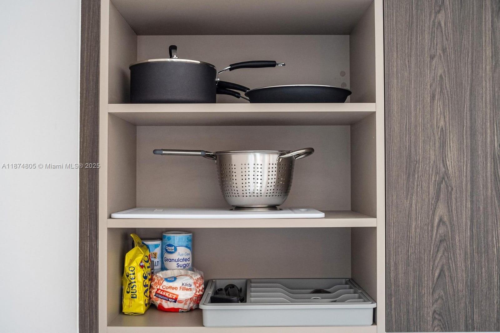 Natiivo / Gale Residences - Residential