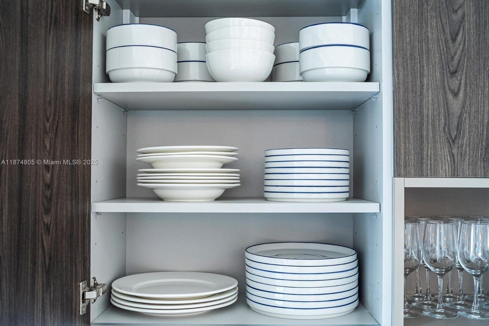 Natiivo / Gale Residences - Residential