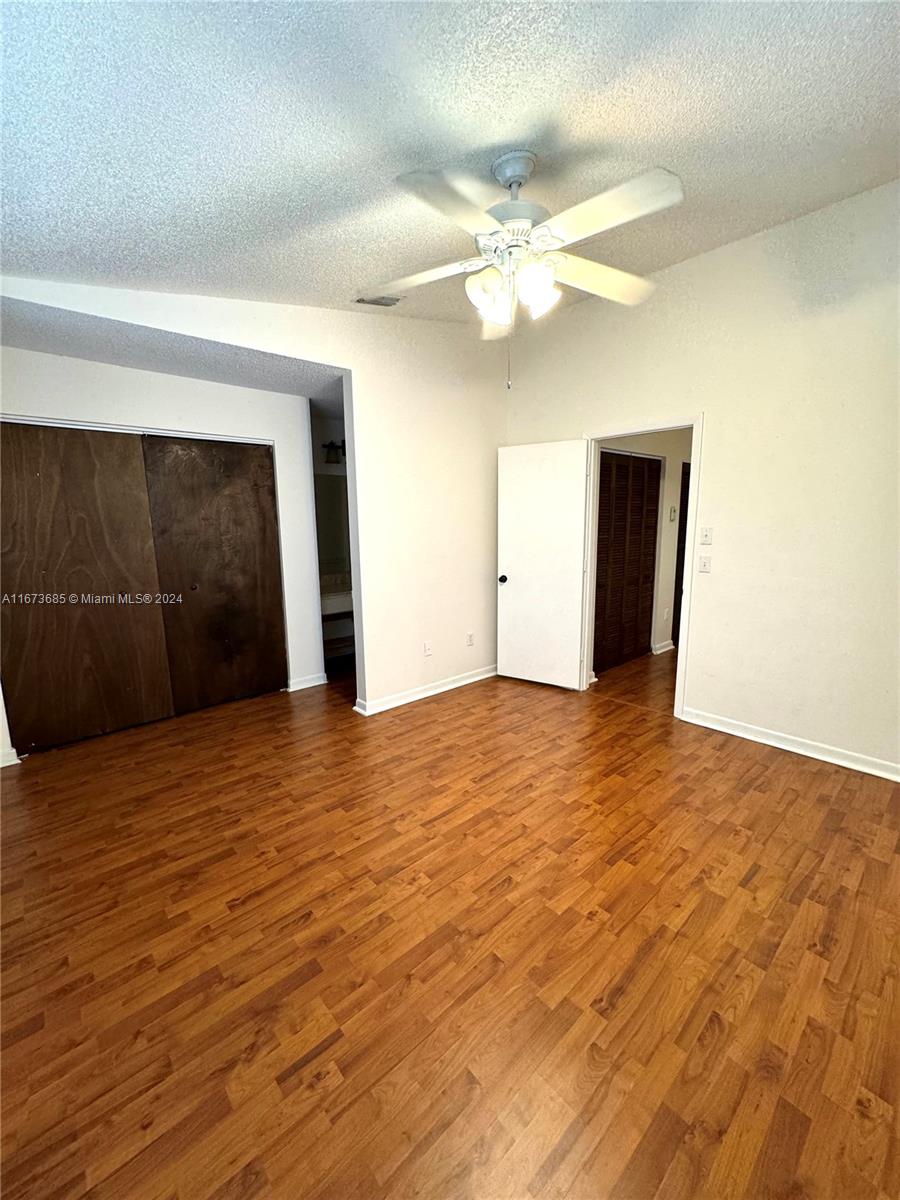 CASA VERDE CONDO - Residential
