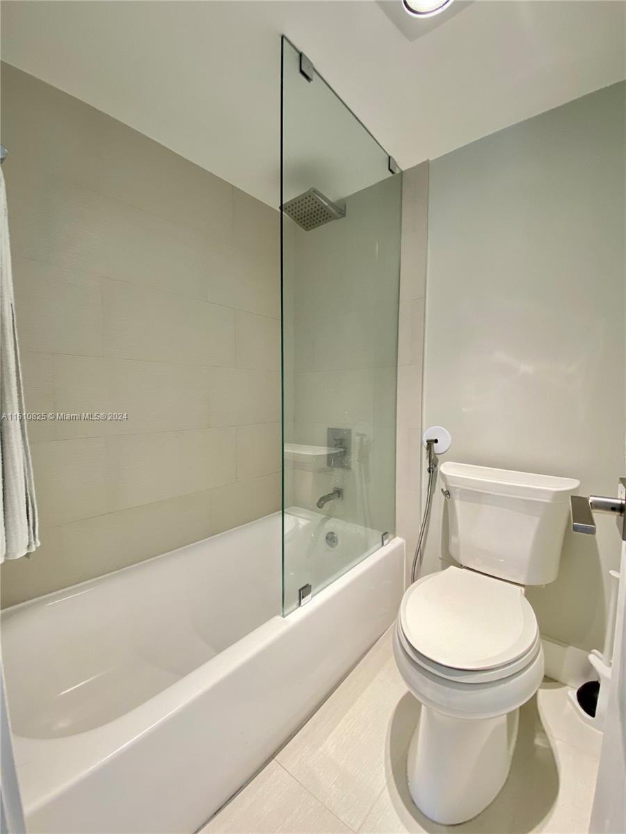 ENSENADA CONDO BLDG E-II - Residential