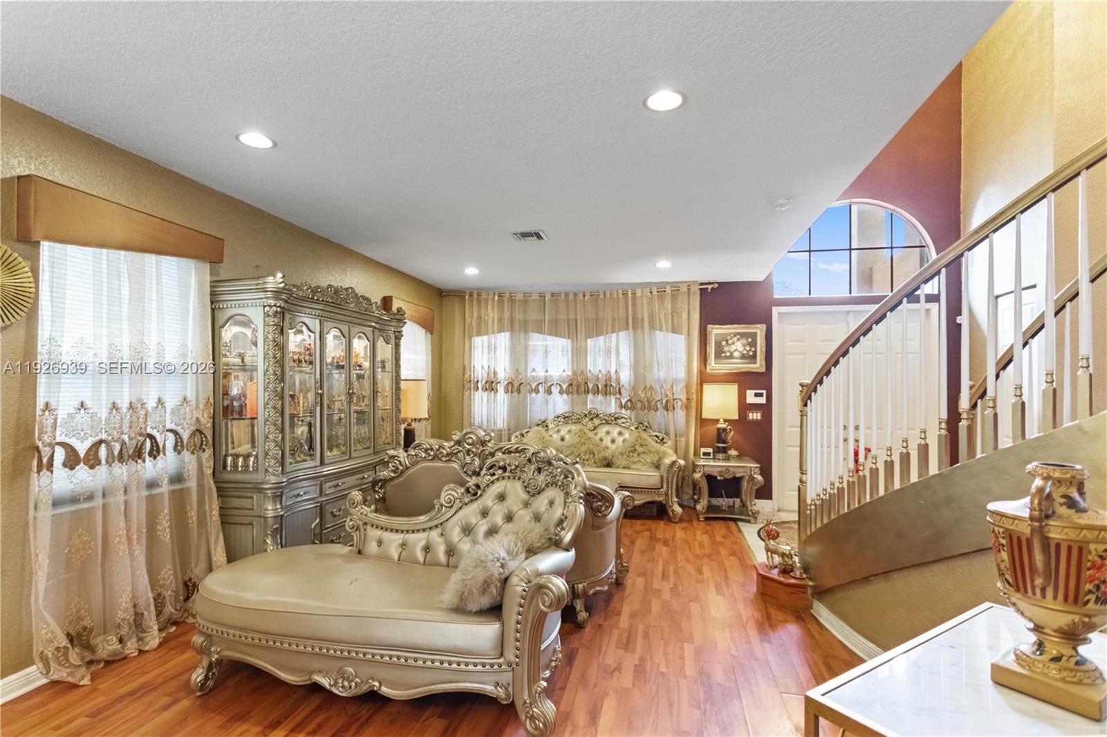 RIVIERA ISLES II - Residential