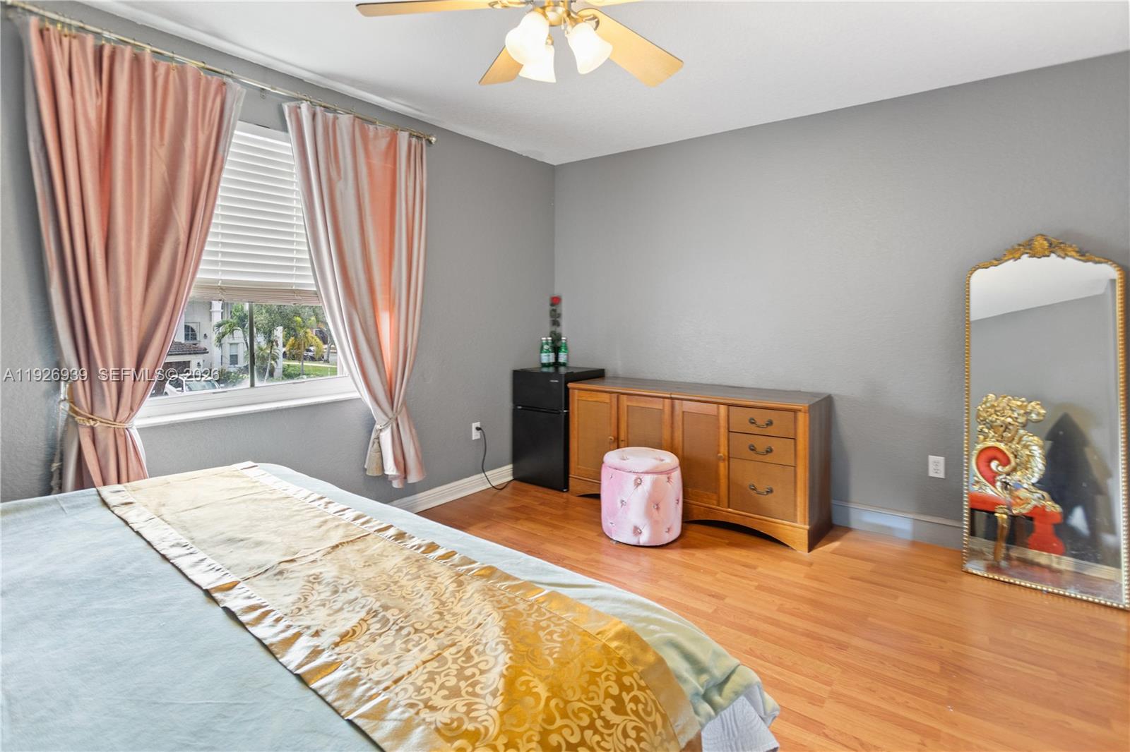 RIVIERA ISLES II - Residential