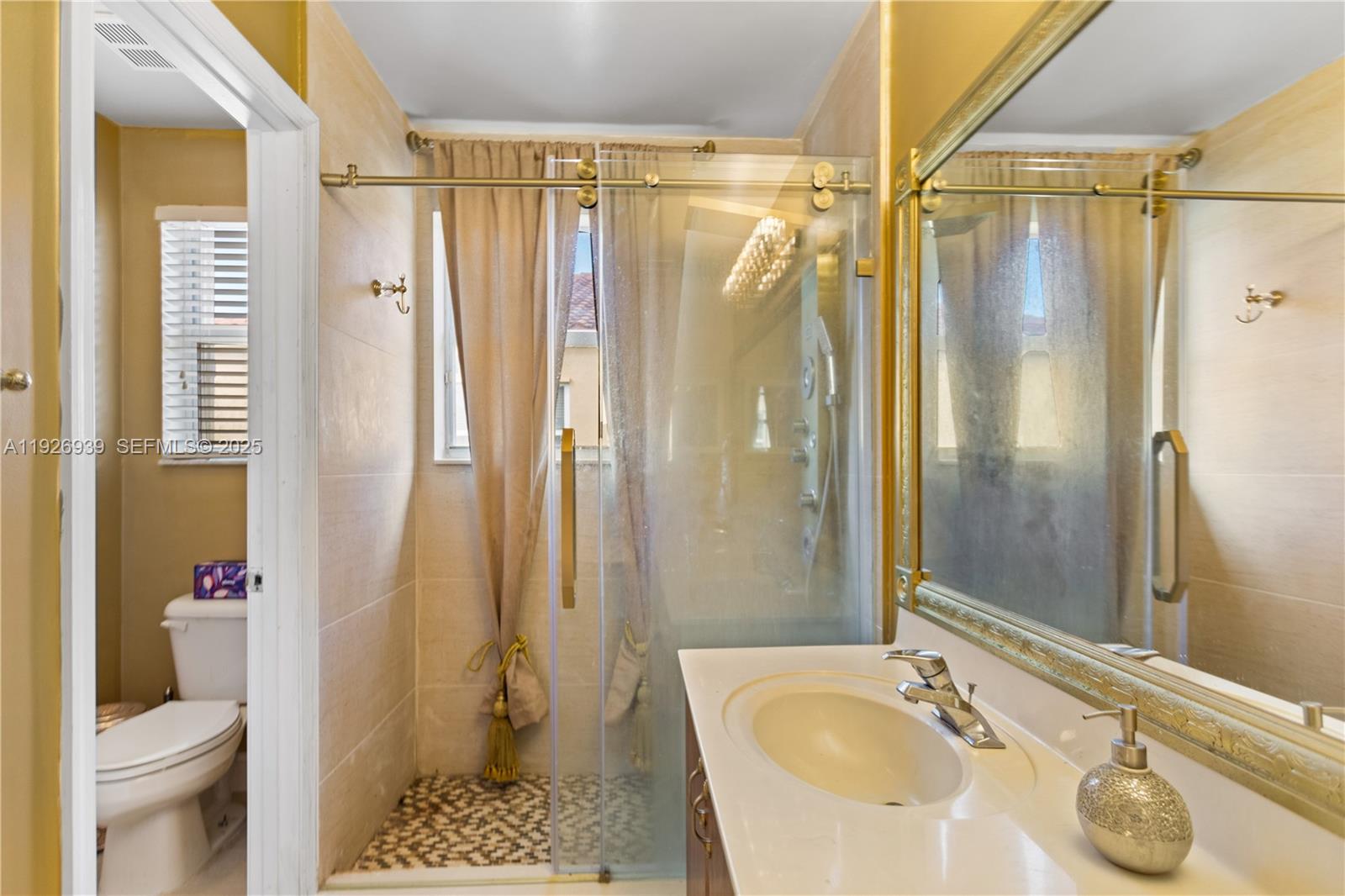 RIVIERA ISLES II - Residential