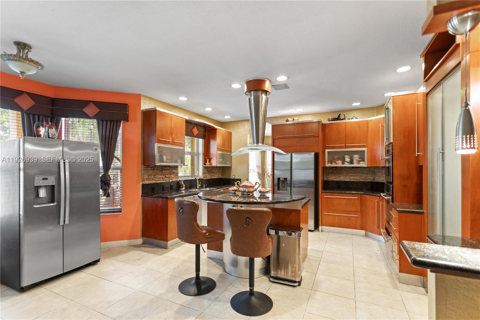 RIVIERA ISLES II - Residential