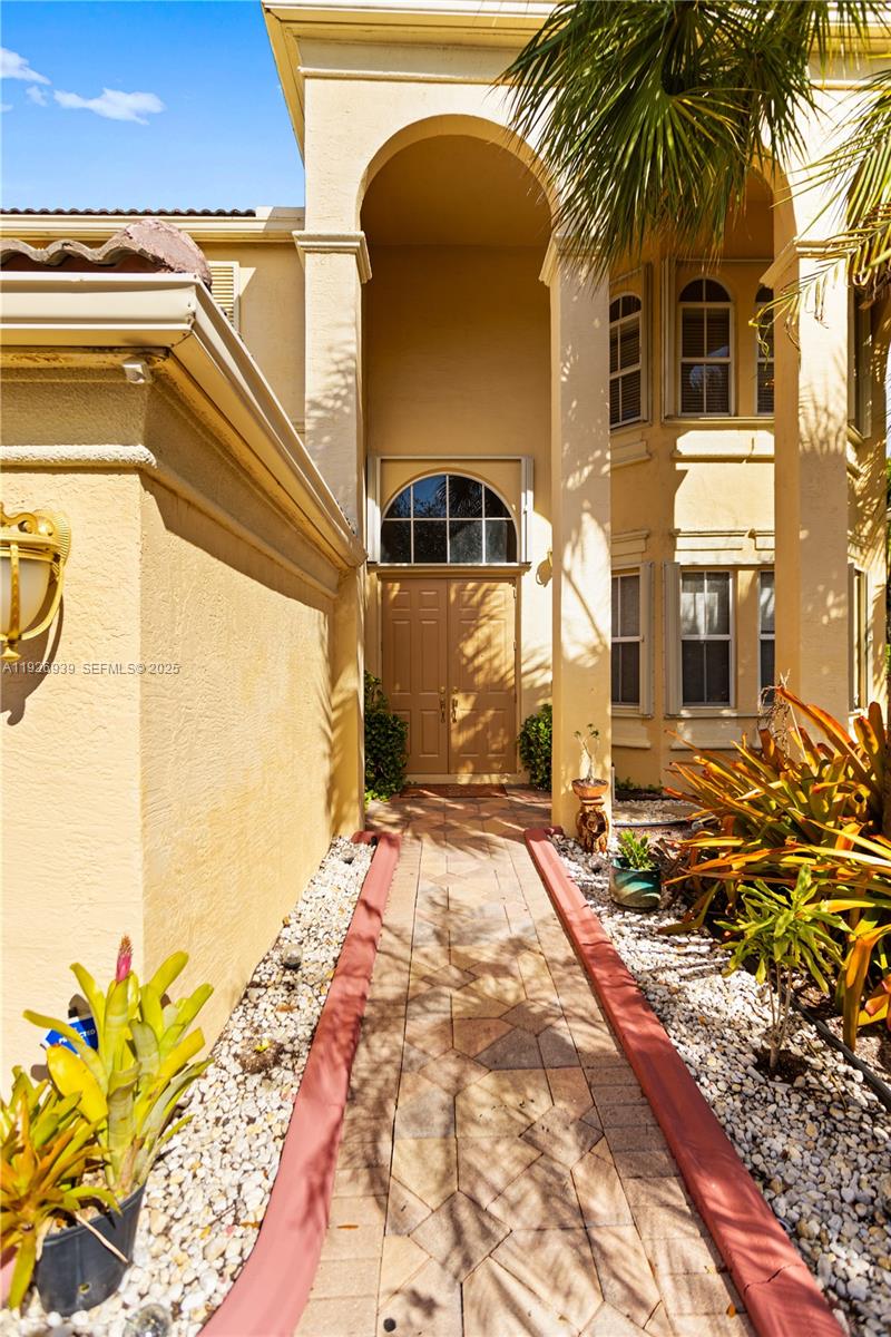 RIVIERA ISLES II - Residential