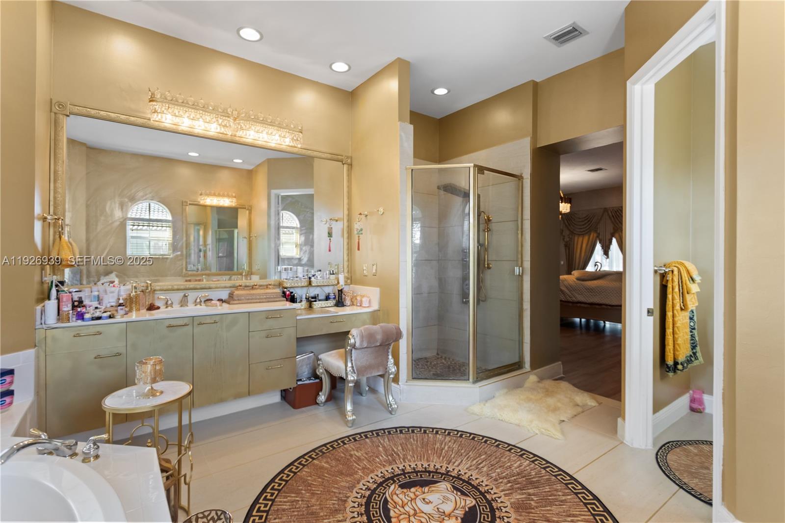 RIVIERA ISLES II - Residential