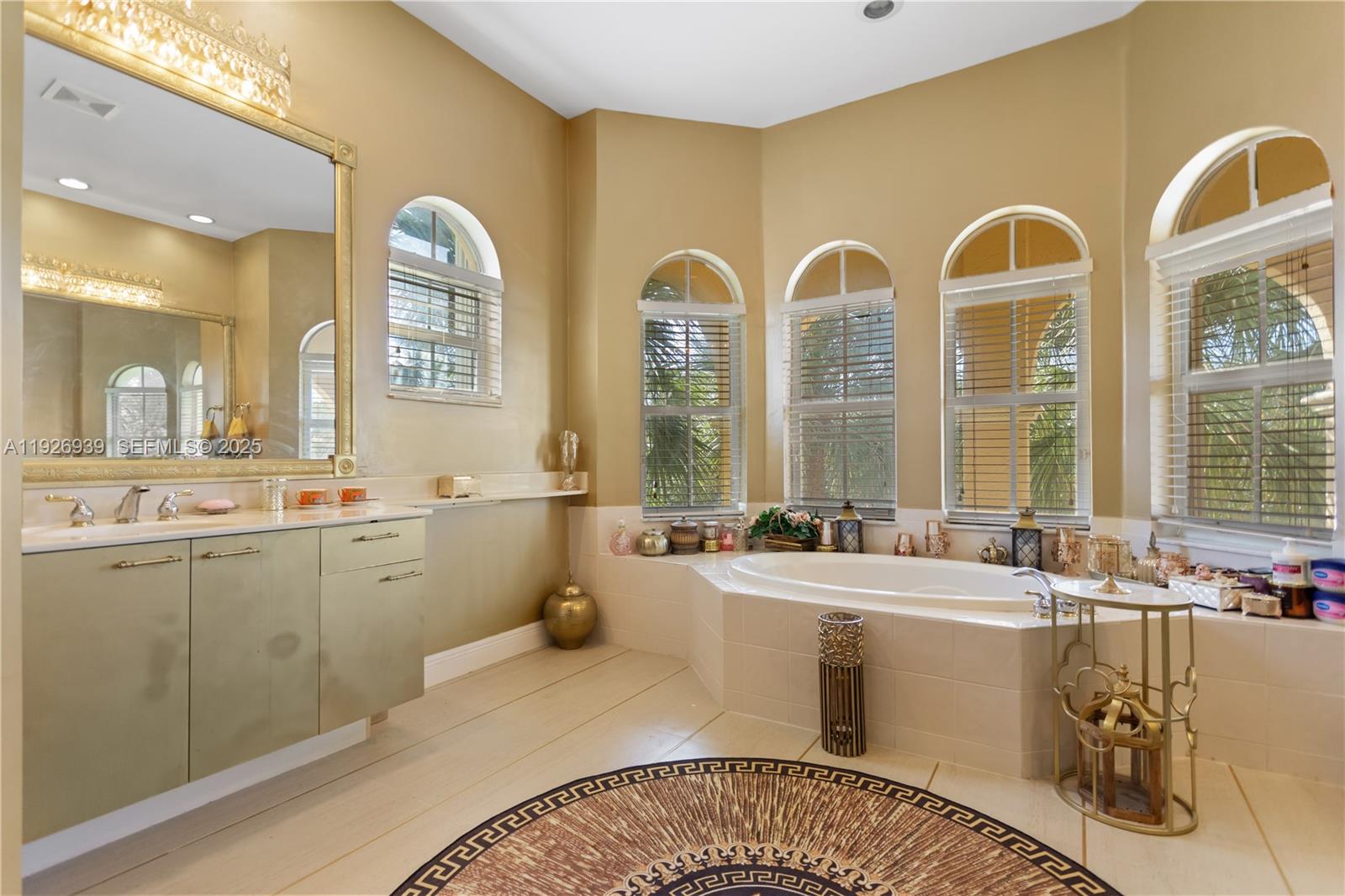 RIVIERA ISLES II - Residential