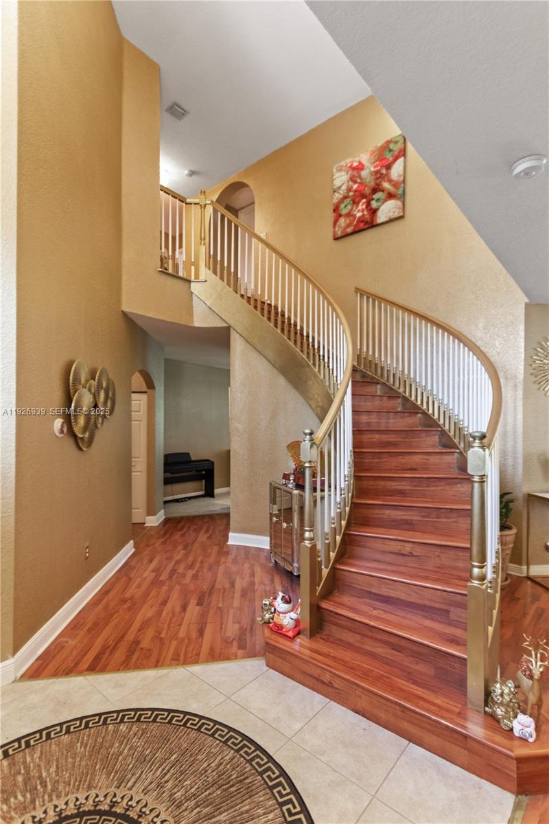 RIVIERA ISLES II - Residential