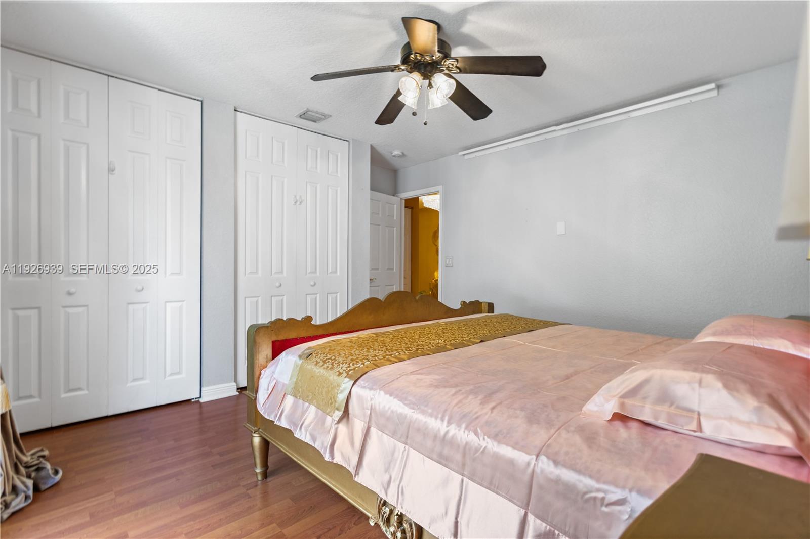 RIVIERA ISLES II - Residential