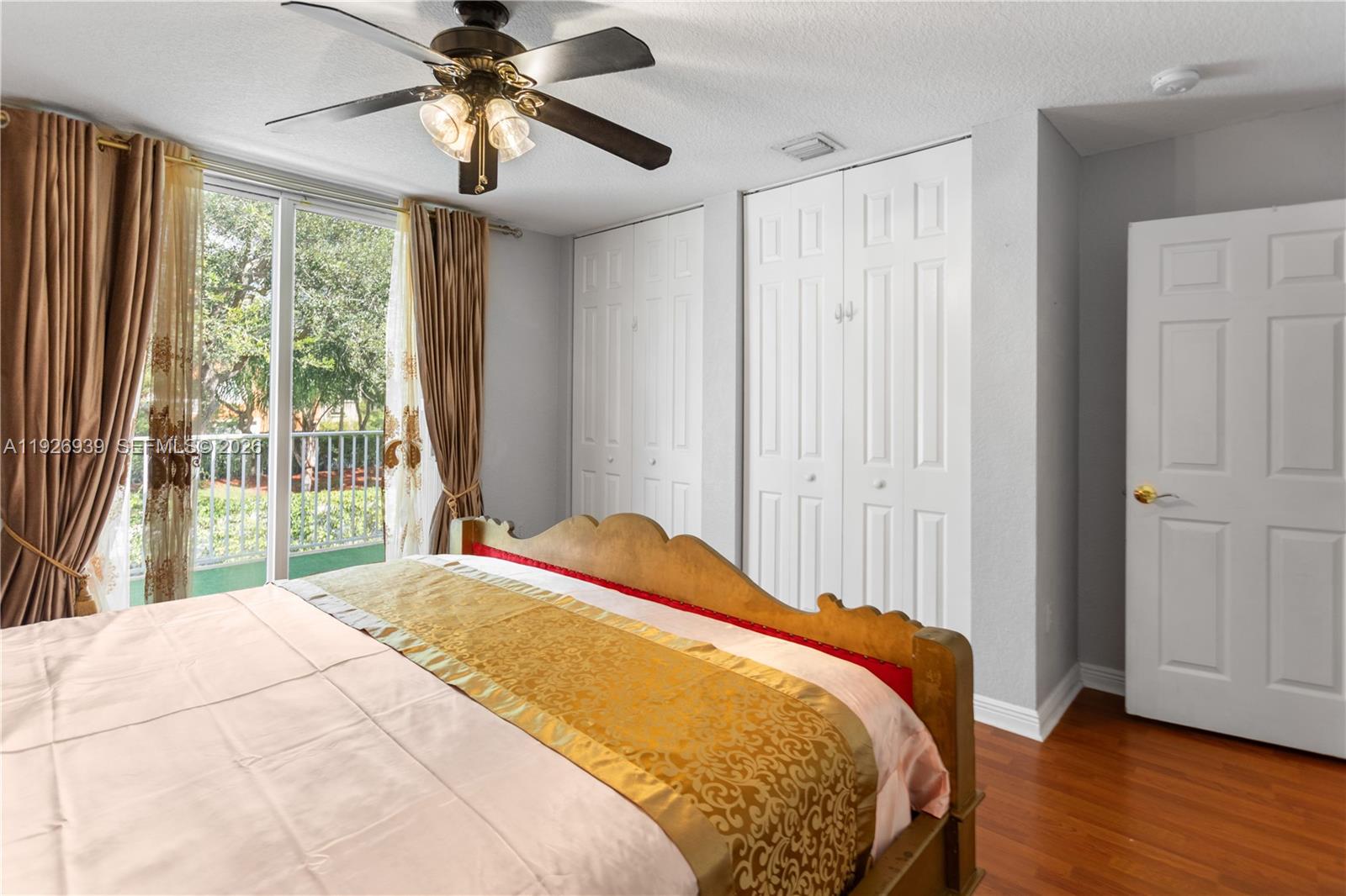 RIVIERA ISLES II - Residential