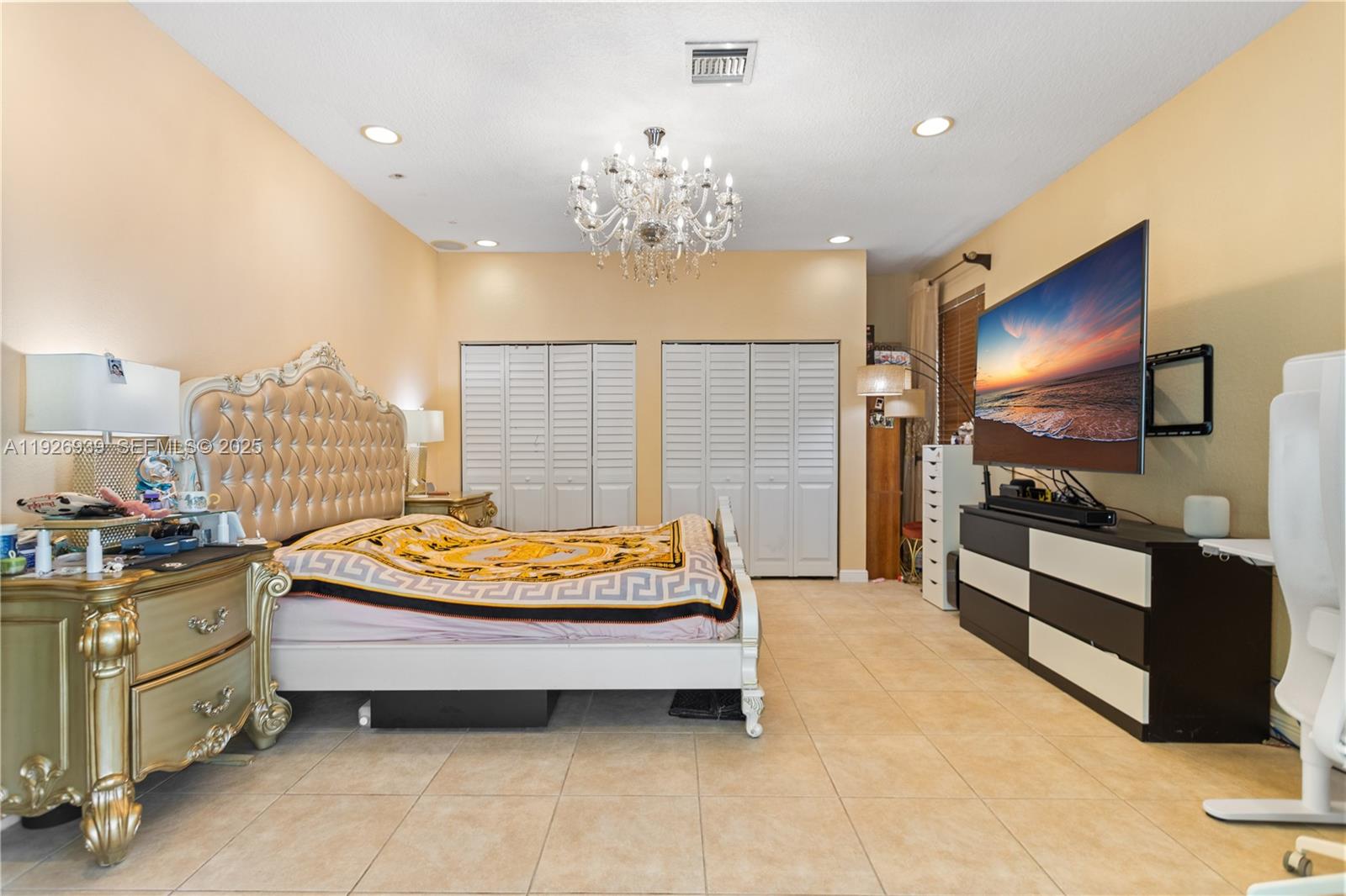 RIVIERA ISLES II - Residential