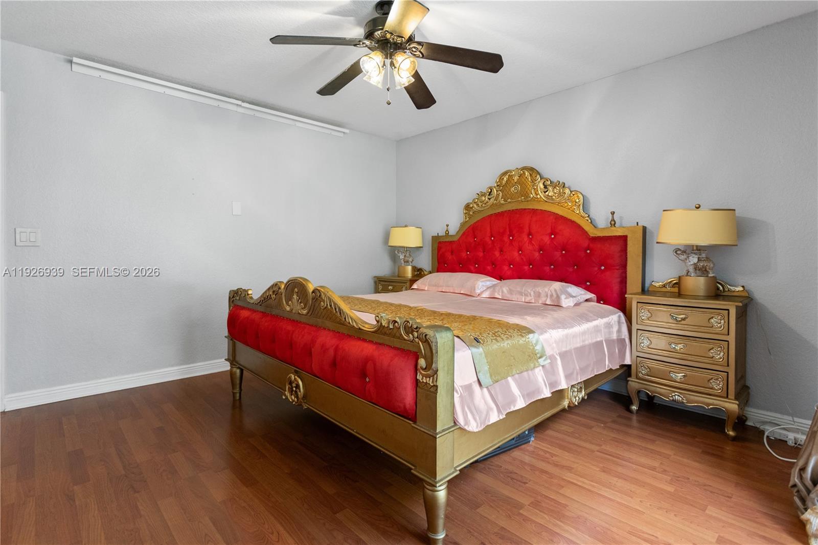 RIVIERA ISLES II - Residential