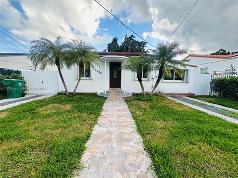 3052 SW 6th St Miami FL 33135