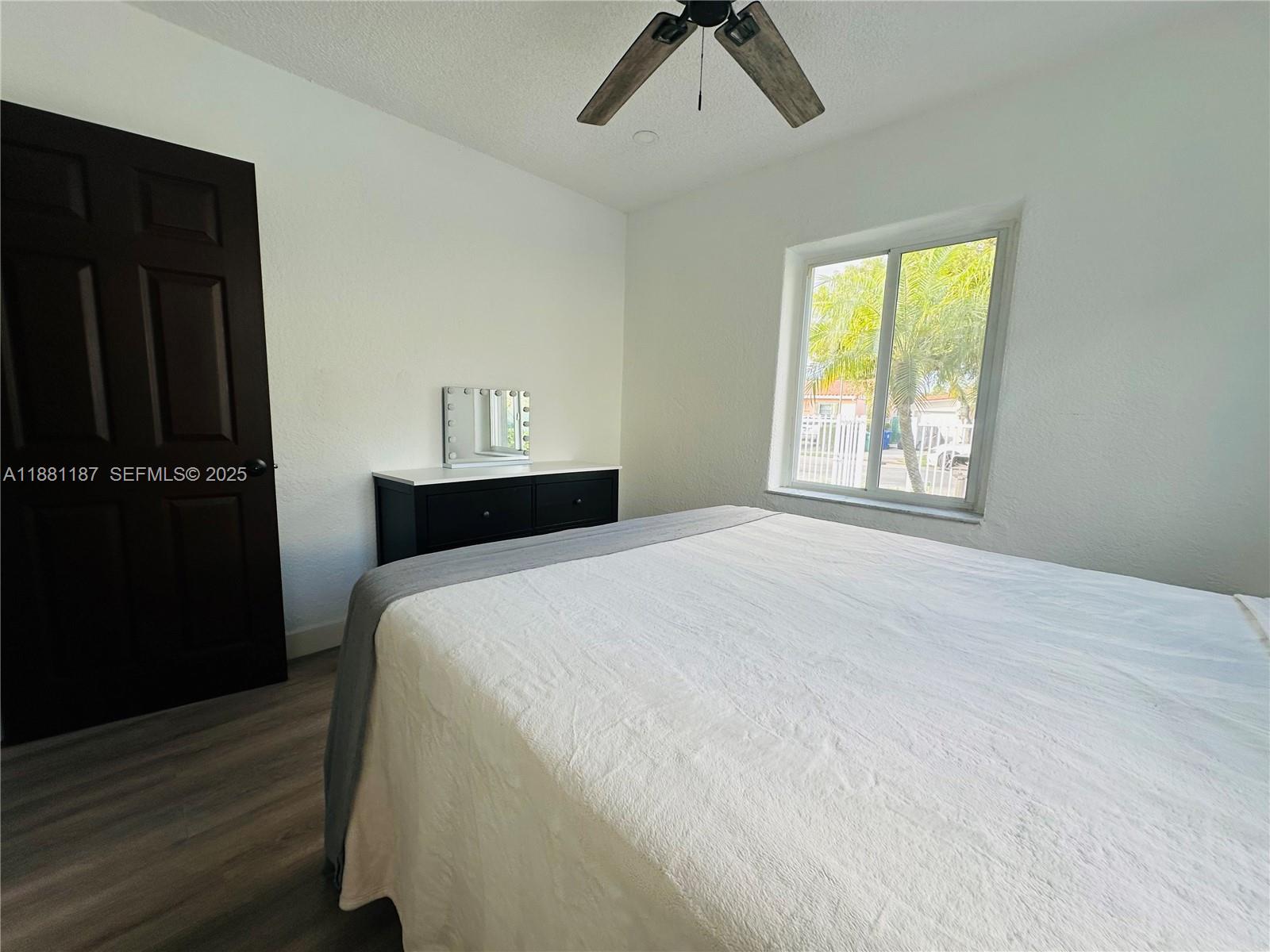 CORAL NOOK - Residential