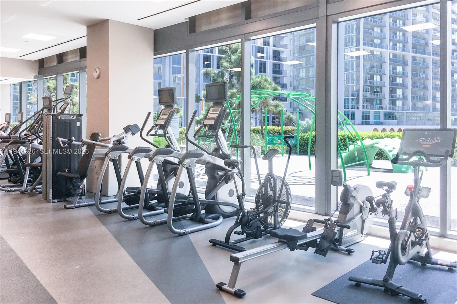 REACH CONDO - Residential Lease