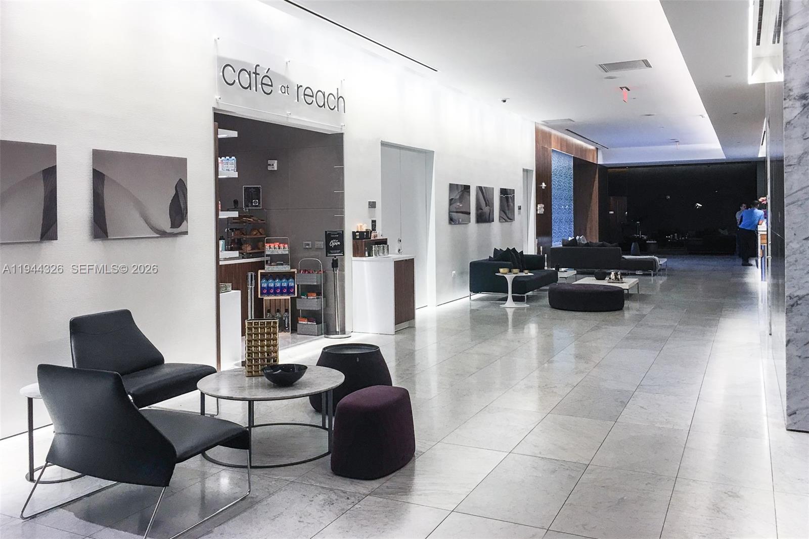 REACH CONDO - Residential Lease