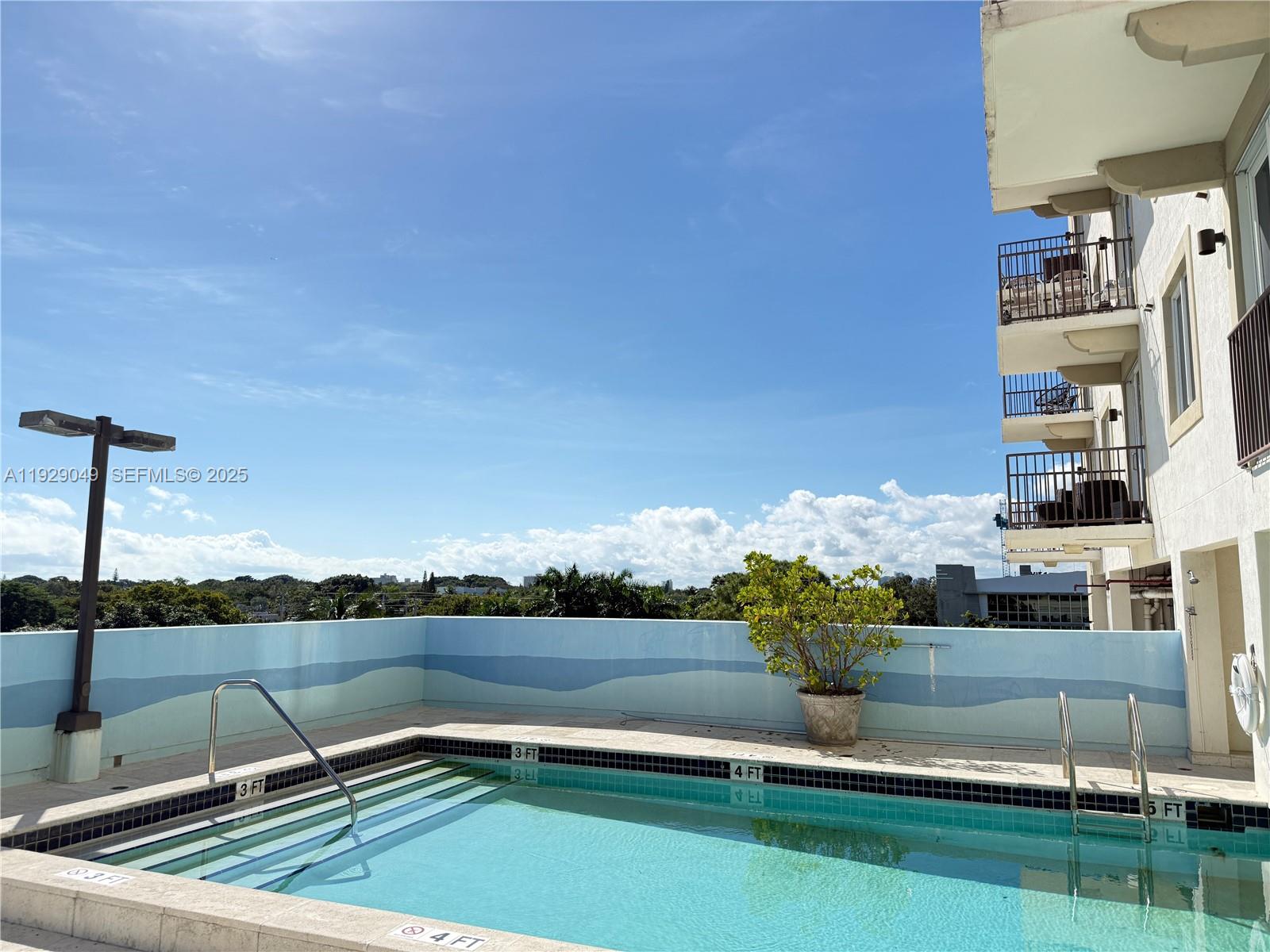 BRICKELL WAY CONDO - Residential