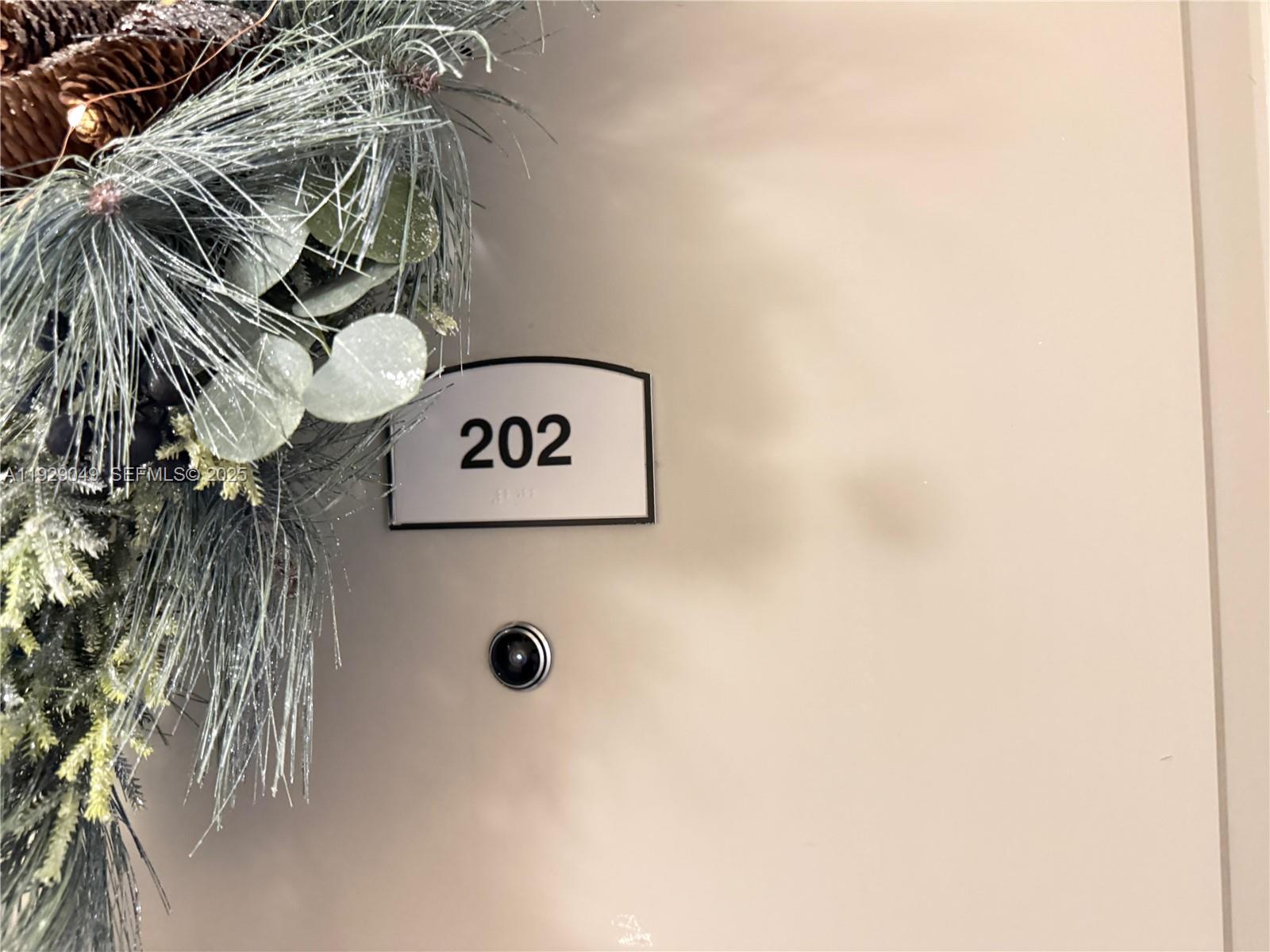 BRICKELL WAY CONDO - Residential