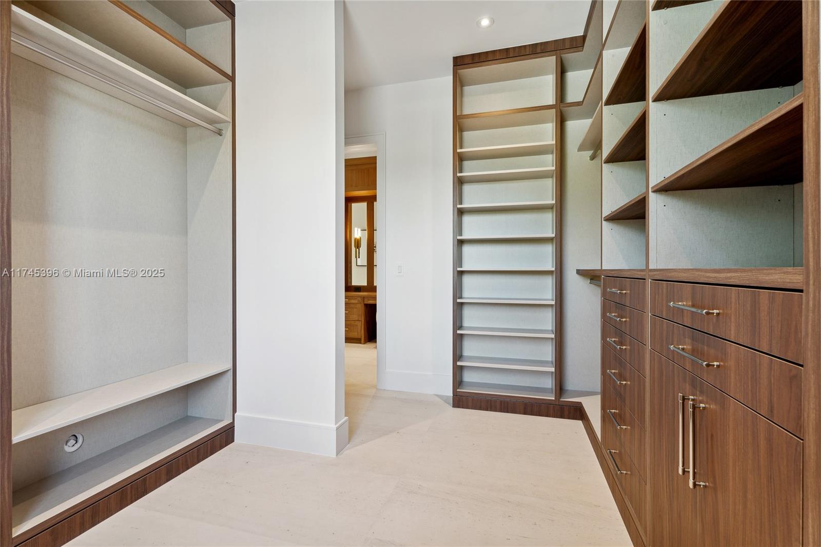 SOUTH MITCHELL MANORS - Residential