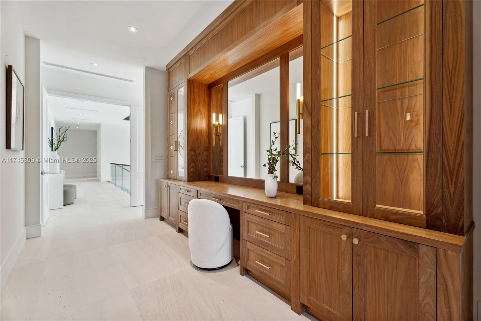 SOUTH MITCHELL MANORS - Residential