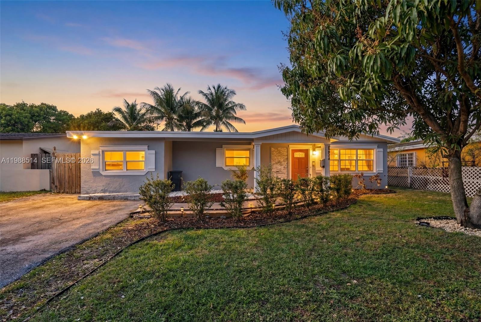 SUNRISE GOLF VILLAGE SEC - Residential