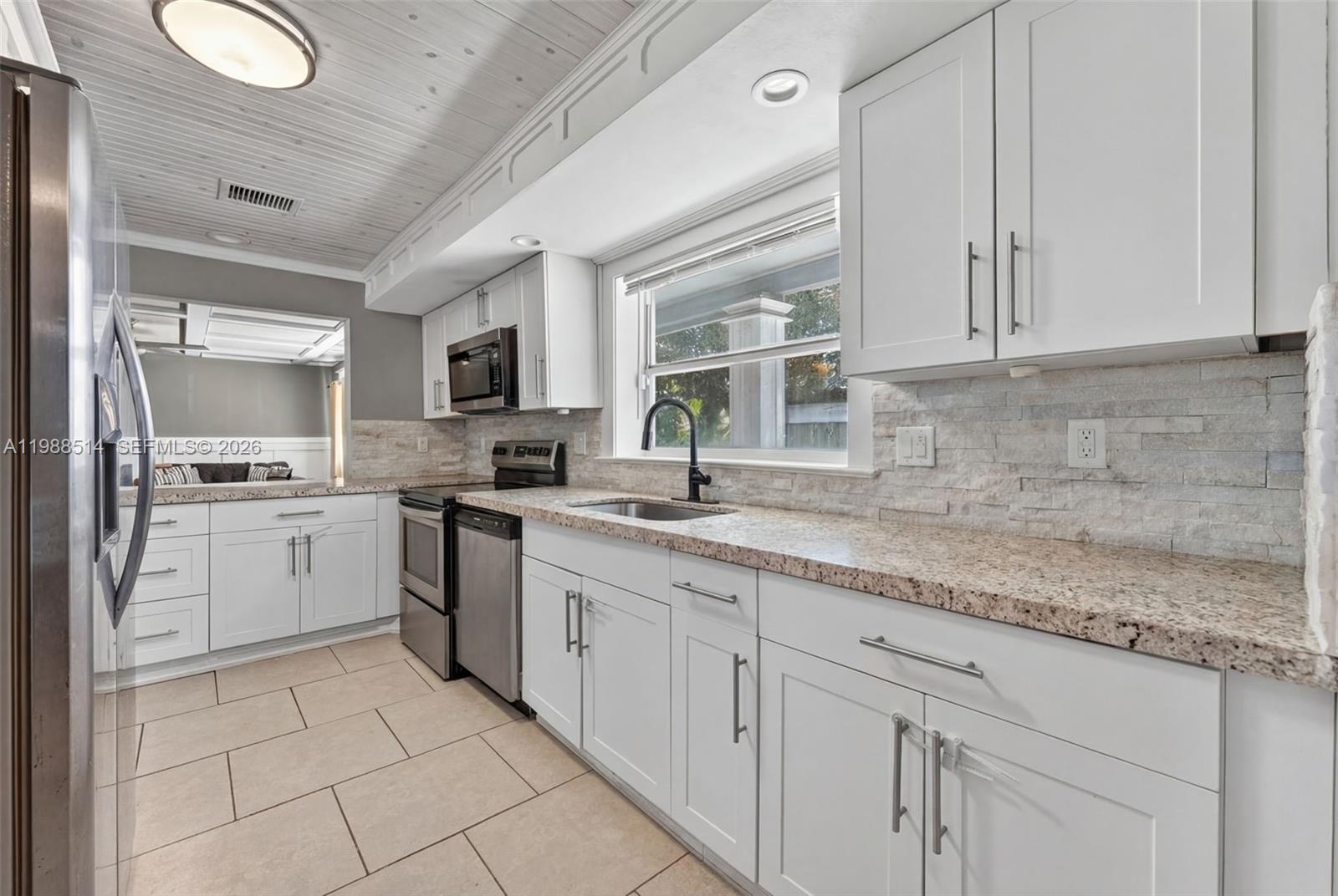 SUNRISE GOLF VILLAGE SEC - Residential