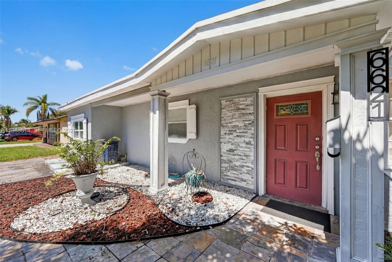 SUNRISE GOLF VILLAGE SEC - Residential