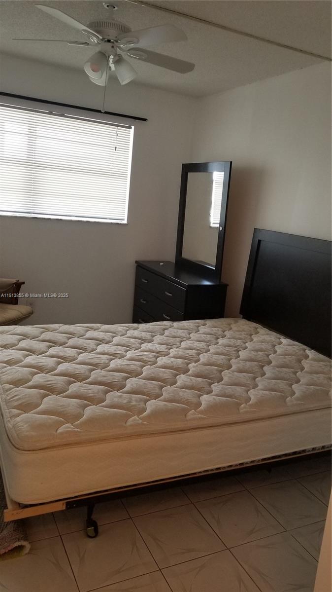 PARKSIDE TOWERS CONDO - Residential