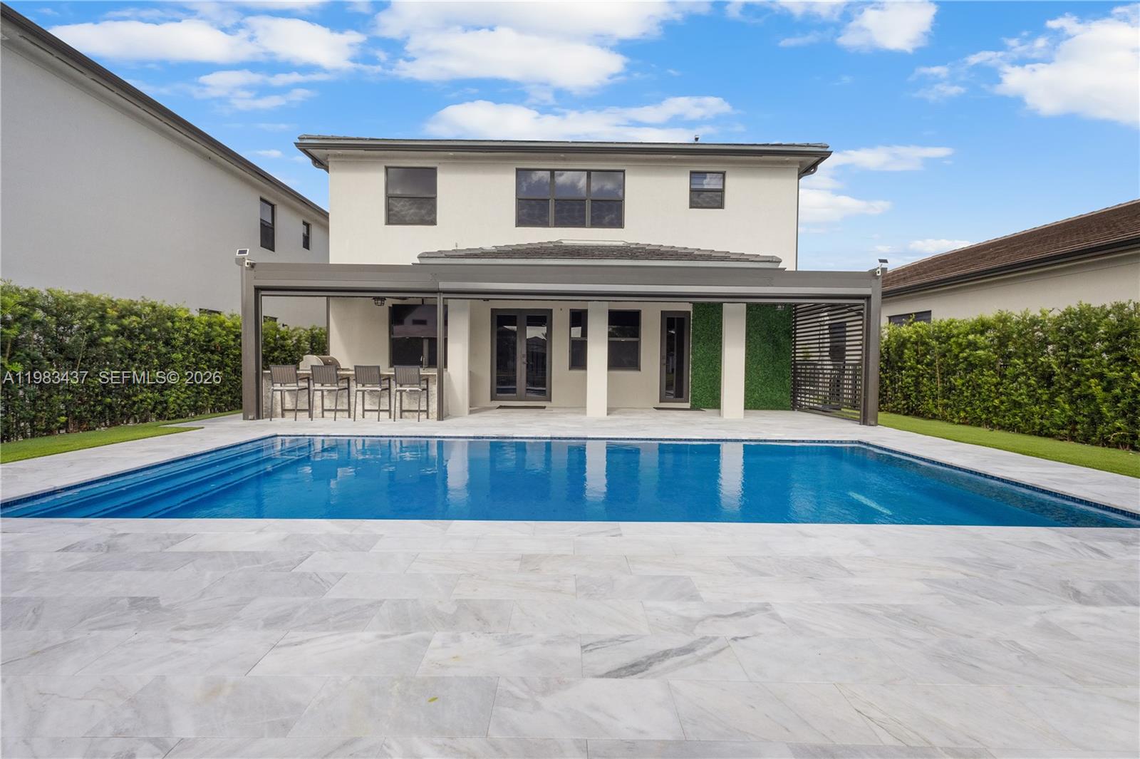 MARBELLA - Residential Lease