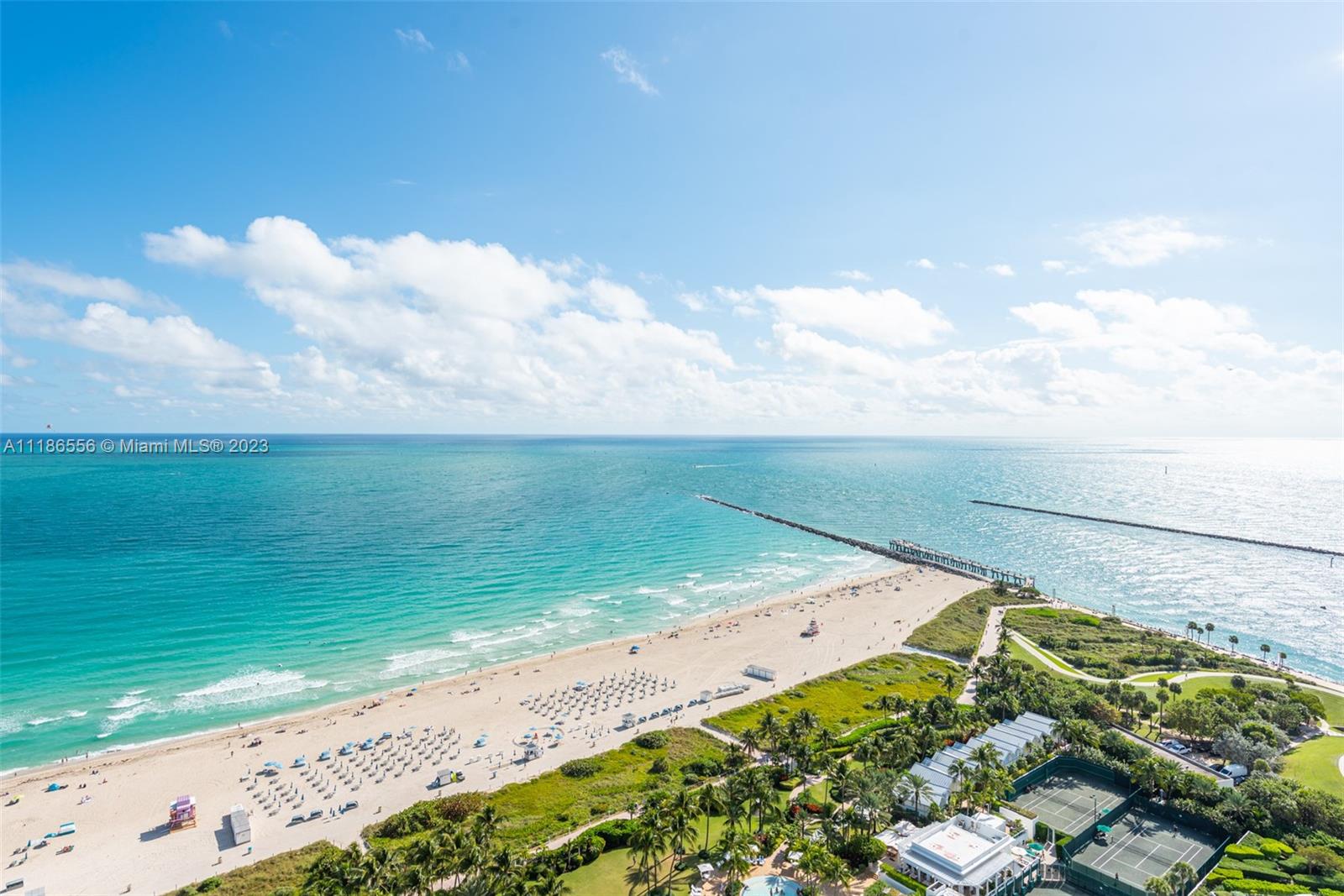 CONTINUUM ON SOUTH BEACH - Residential