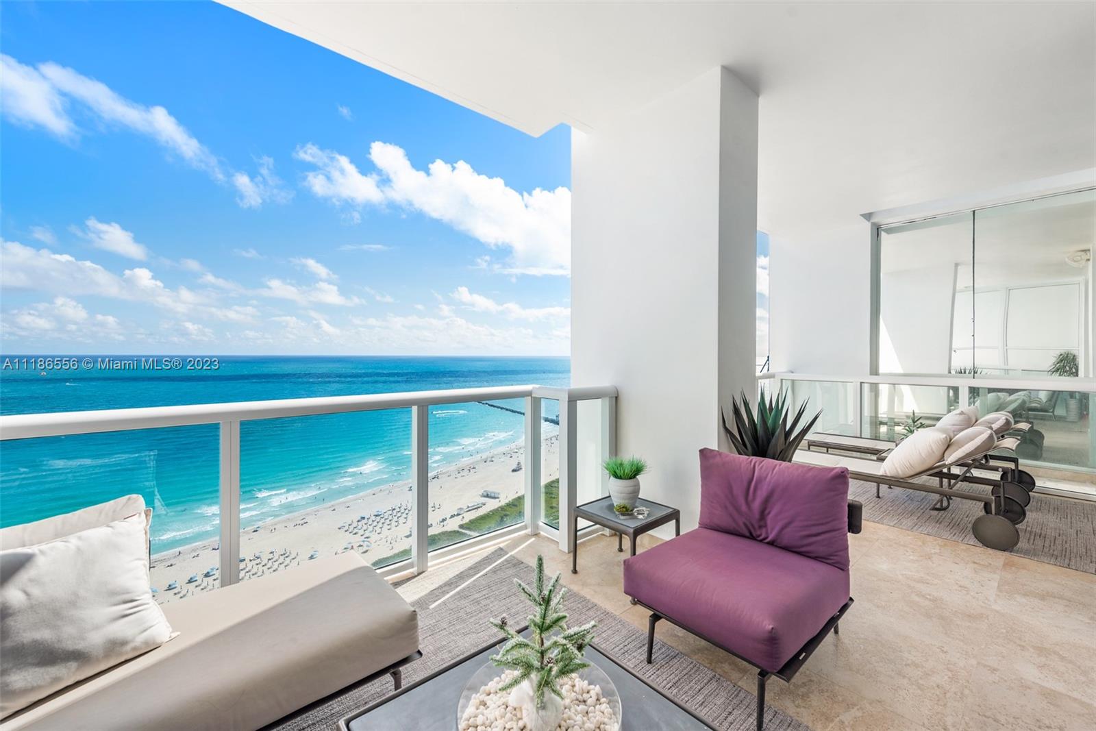 CONTINUUM ON SOUTH BEACH - Residential