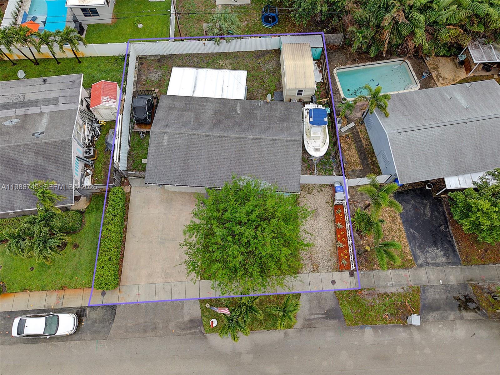 CRESTHAVEN NO 5 - Residential