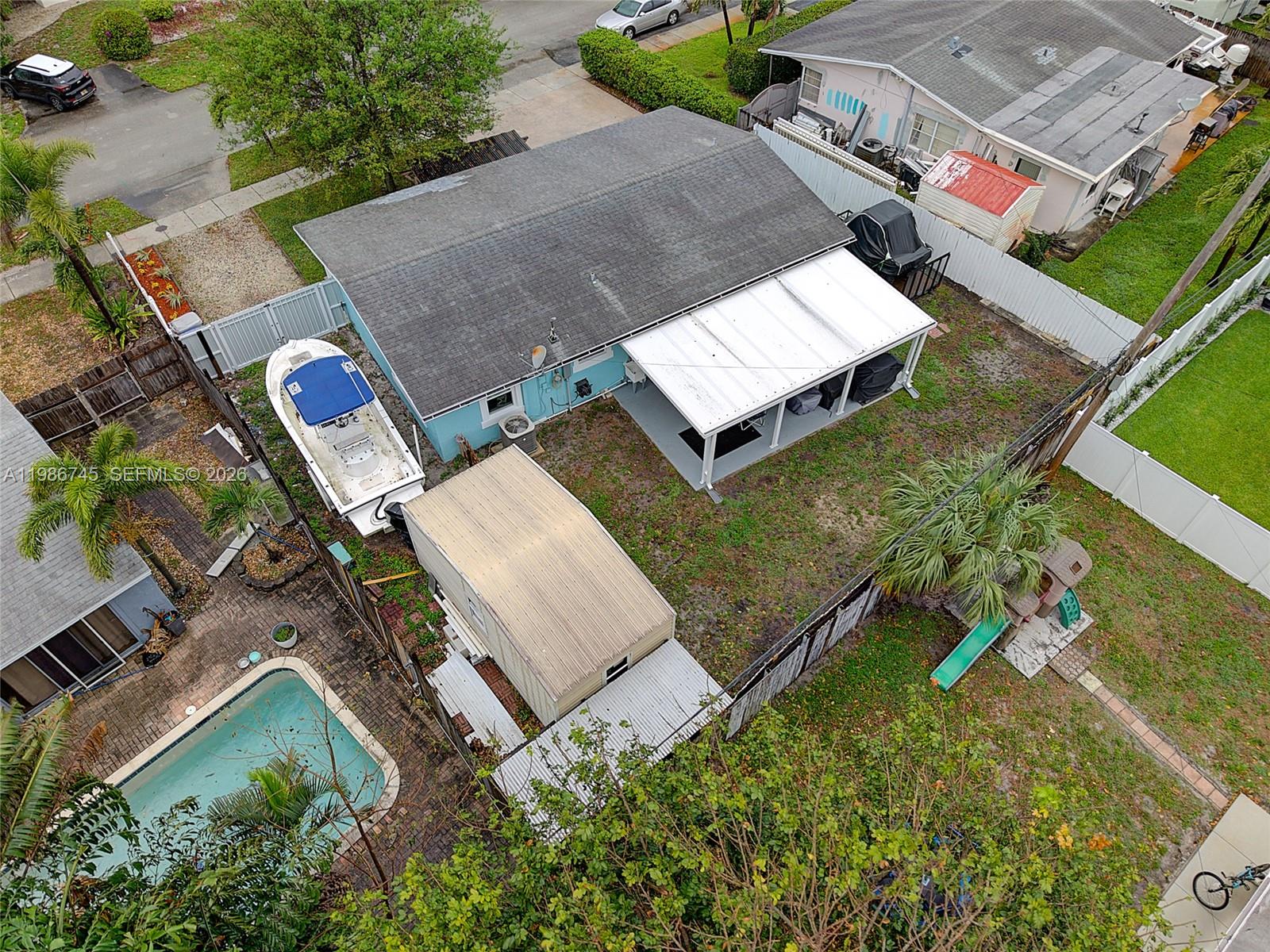 CRESTHAVEN NO 5 - Residential