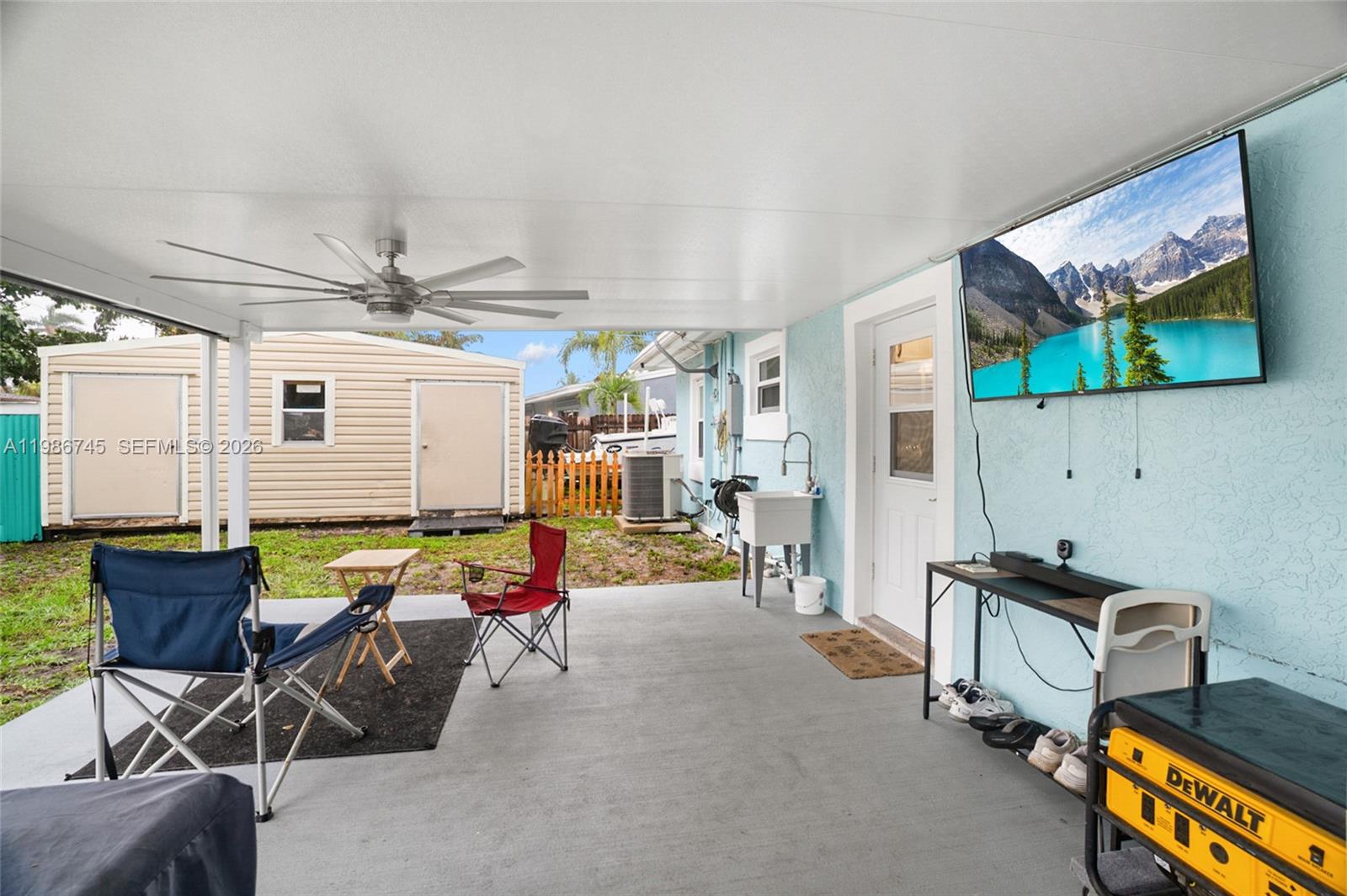 CRESTHAVEN NO 5 - Residential