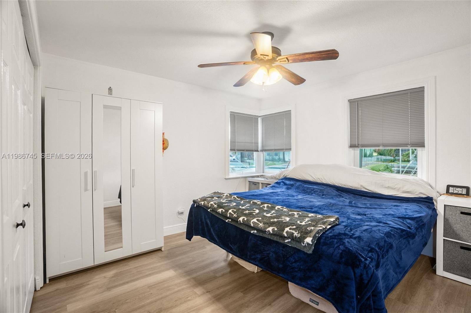 CRESTHAVEN NO 5 - Residential