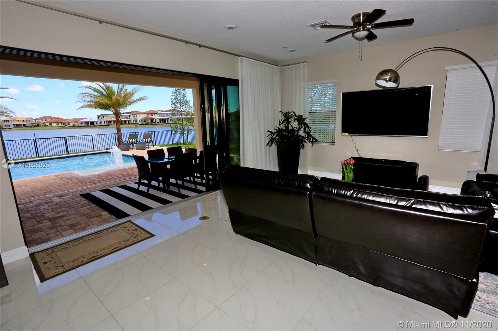 Parkland Bay - Residential