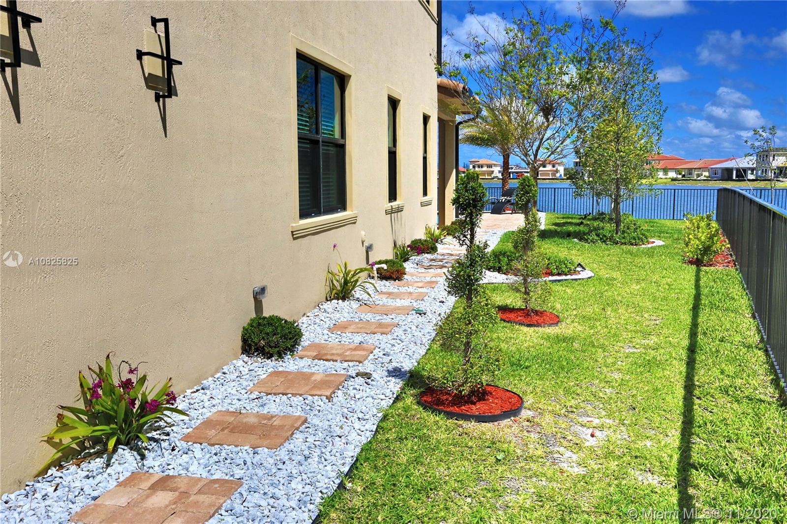 Parkland Bay - Residential