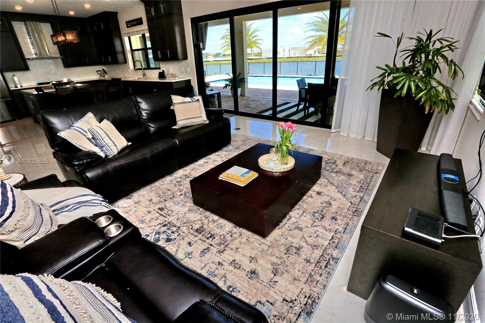 Parkland Bay - Residential